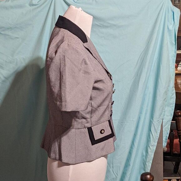 🆕NWT SAG HARBOR DOUBLE BREASTED SHORT SLEEVE HOUNDSTOOTH JACKET - 4 PETITE - Picture 2 of 6